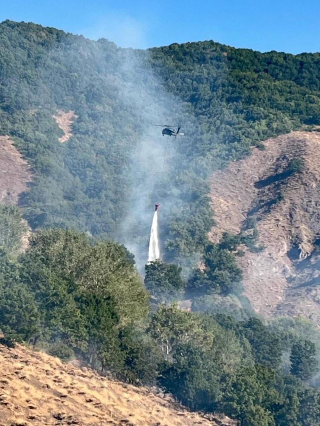 Tunceli de kırsal alanda çıkan yangın söndürüldü: Soğutma çalışmaları sürüyor 2