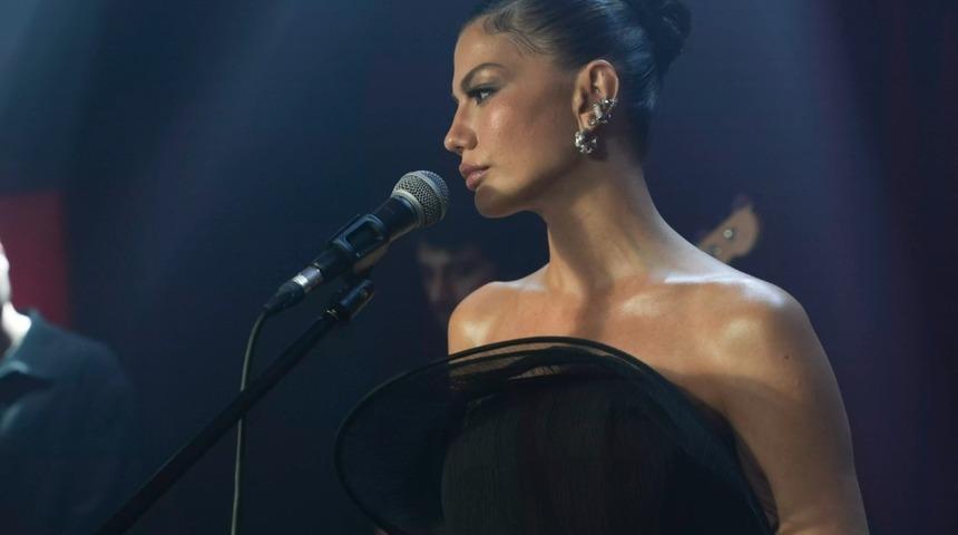 Eşref Rüya başladı Demet Özdemir TT oldu! Herkes onu konuştu! 'İzlerken titredim' 