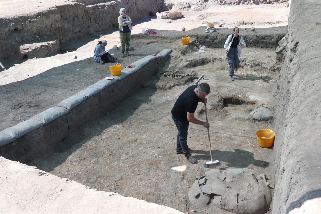 Heyecanlandıran keşif! 5 bin yıl öncesine ait... Ölüm nedenleri bile bulundu 4