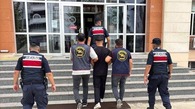 117 yıl kesinleşmiş hapis cezası bulunan firari yakalandı