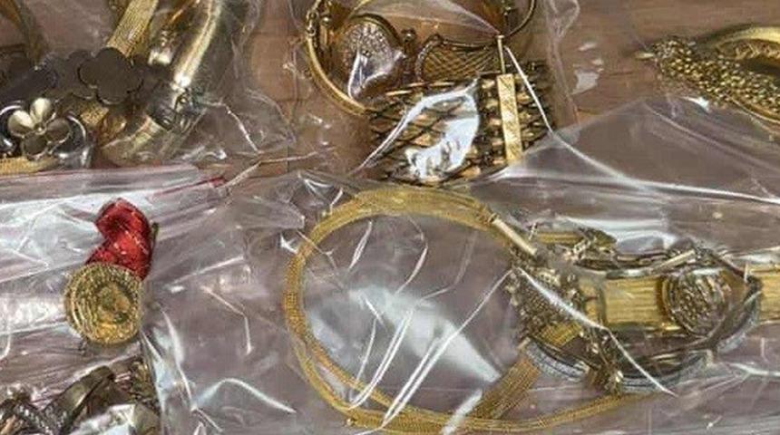 İçinden 43 bin euroluk altın çıktı! 'Yok' dediler, el konuldu
