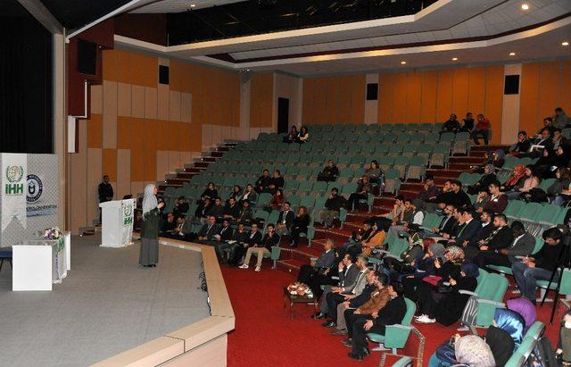 AD&Uuml;&rsquo;de &ldquo;Teksas&rsquo;tan Hakikate Yolculuk&rdquo; adlı s&ouml;yleşi ger&ccedil;ekleşti 1