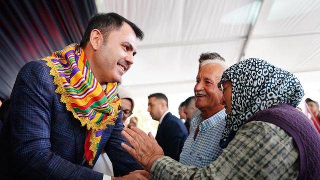 Bakan Kurum teslim tarihini duyurdu! 500 yeni konut için ilk adım atıldı