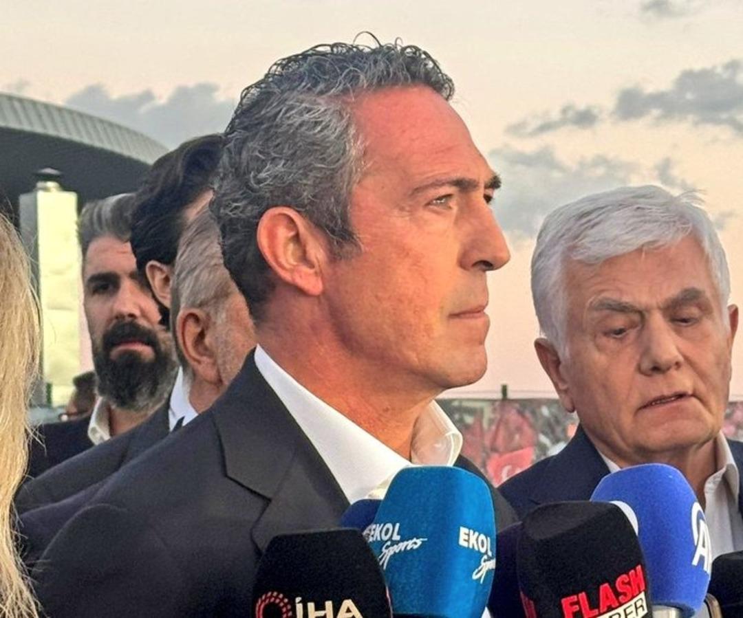 Fenerbahçe de Başkan Ali Koç TFF ziyareti sonrası açıklamalarda bulundu!   İçimizde fırtınalar kopuyor... Cumhurbaşkanımıza sesleniyorum!   ifadeleri gündem oldu  3