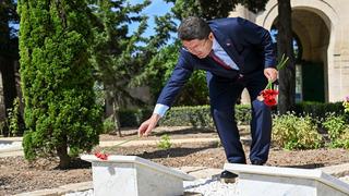 Adalet Bakanı Tunç, Malta Türk Şehitliği'ni ziyaret etti