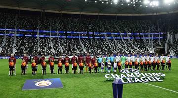 Galatasaray Şampiyonlar Ligi'nde Frankfurt karşısında 10 dakikada dağıldı! 