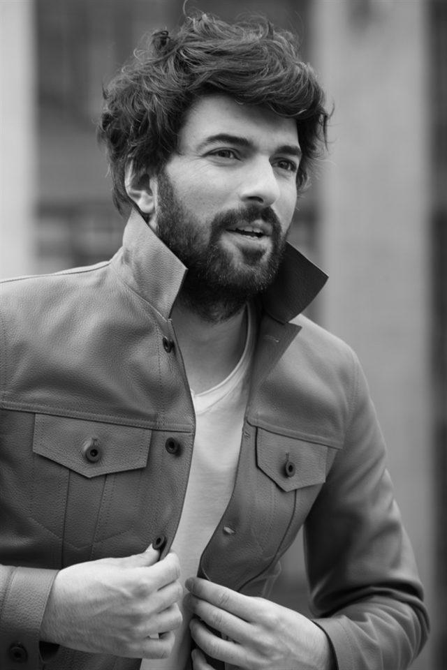 engin-akyure-032501CR