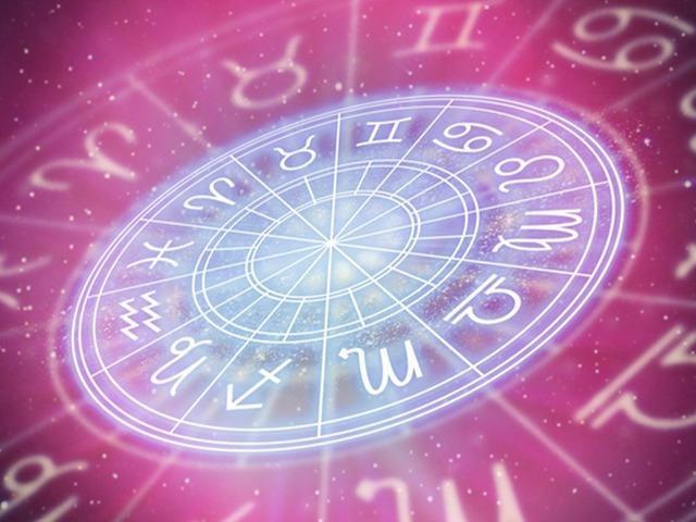 16 Ekim'de yıldızlar ne söylüyor? Tarot kartları aşk ve ilişkilerde yol gösteriyor