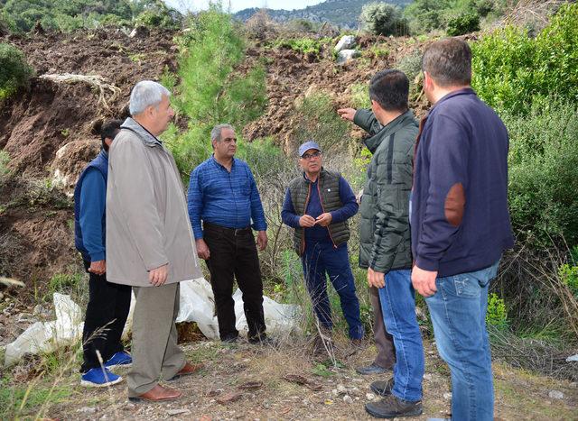 Çöken karayoluna alternatif yol açılıyor