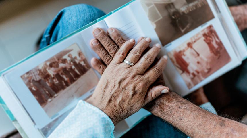 Alzheimer&rsquo;da bu belirtilere dikkat: "G&uuml;nl&uuml;k yaşamdaki değişiklikler habercisi olabilir"