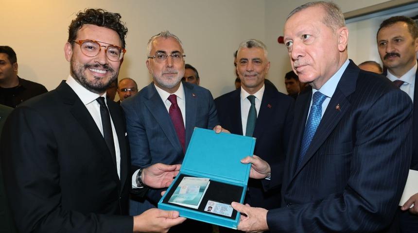 Cumhurbaşkanı Erdoğan'dan İtalyan Şef Danilo Zanna'ya Turkuaz Kart