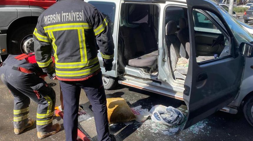 Esnafın zamanında müdahalesi aracın yanmasını önledi