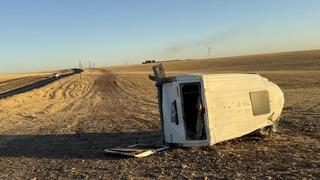 Diyarbakır'da öğrenci servisi ile otomobil çarpıştı: 9 yaralı