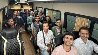 Azerbaycan, burs verdiği 14 Filistinli öğrenciyi Gazze'den tahliye etti