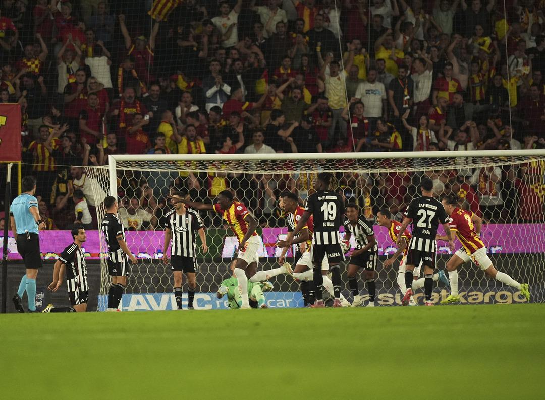 Göztepe den Beşiktaş karşısında 14 yıl sonra bir ilk!  1