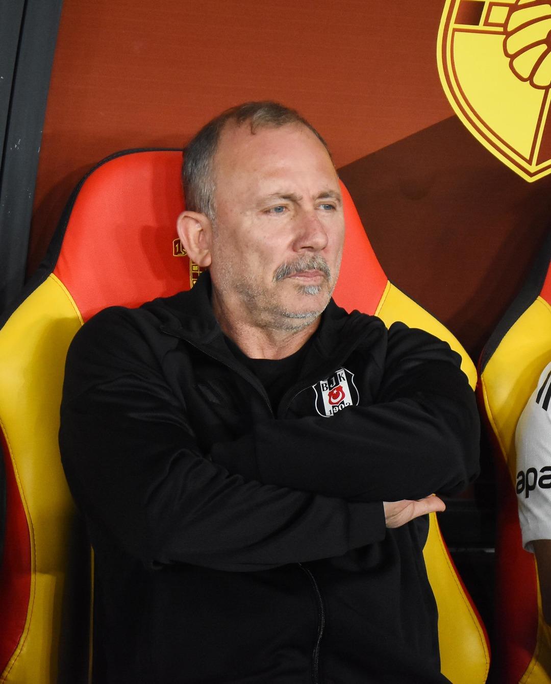 Sergen Yalçın dan Göztepe mağlubiyeti sonrası dikkat çeken açıklama: Konuşulacak çok şey var! 2