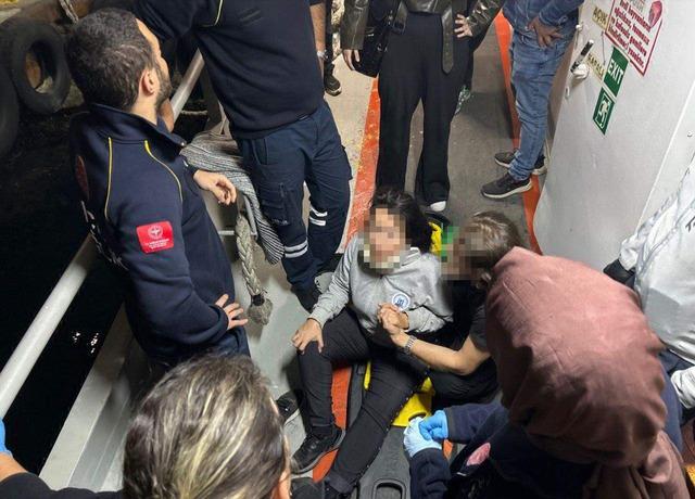 İstanbul Boğazı'nda panik anları! Yolcu motoruna gemi çarptı | Flaş Gelişme