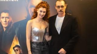 Erdal Beşikçioğlu'nun kızı Derin galada ortaya çıktı! Herkes aynı yorumu yaptı 