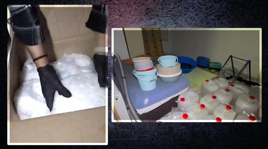 Bakan Yerlikaya duyurdu: İstanbul'da dev uyuşturucu operasyonu! Tam 442 kilogram metamfetamin ele geçirildi