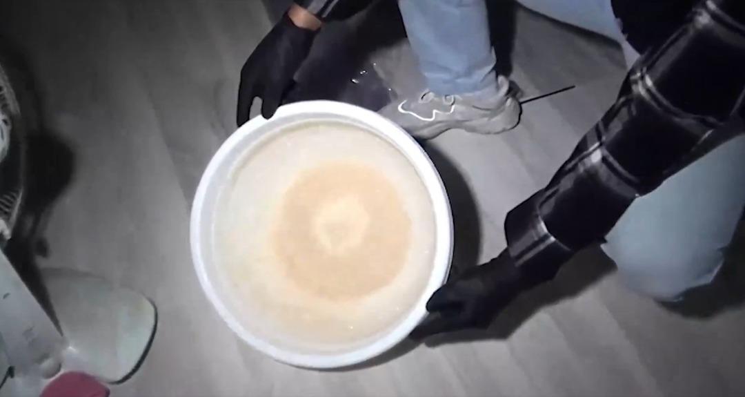 Bakan Yerlikaya duyurdu: İstanbul da dev uyuşturucu operasyonu! Tam 442 kilogram metamfetamin ele geçirildi 2