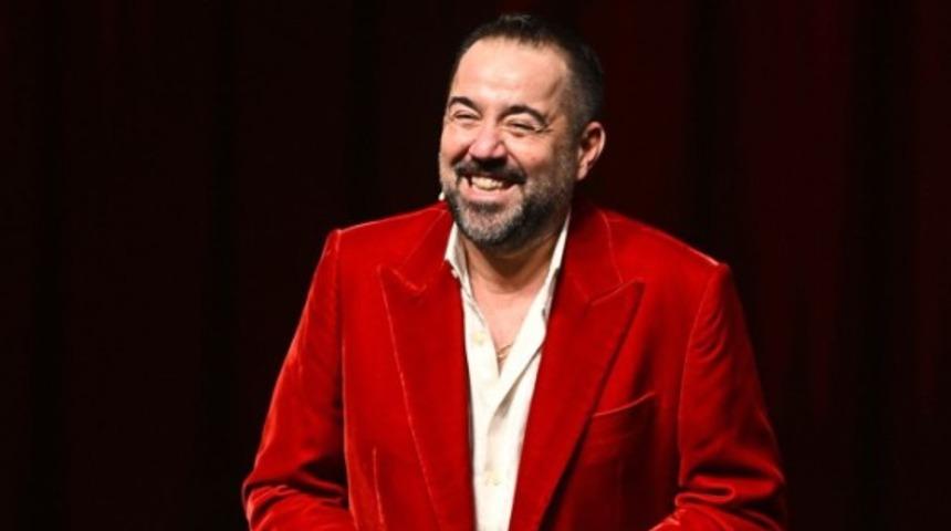 Ata Demirer aşkını ilan etti! Sevgilisinin doğum gününü böyle kutladı