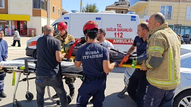 İnegöl de trafik kazası: 4 Yaralı 1