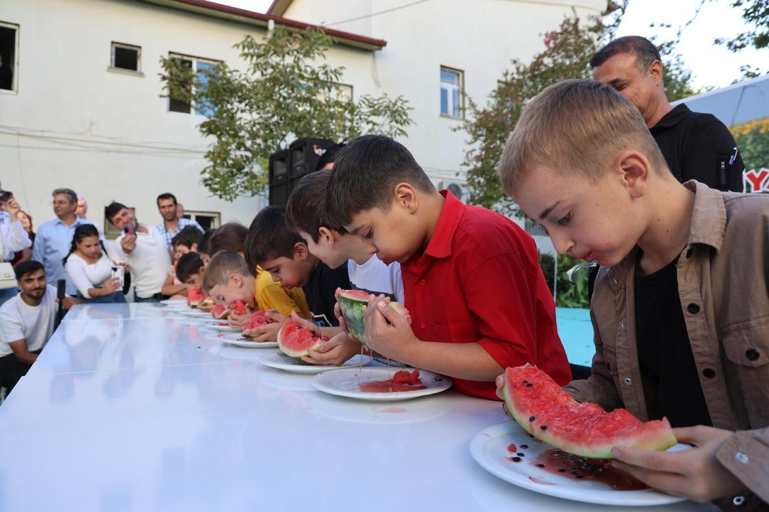 "15. Diyarbakır Karpuzu Tanıtım Etkinlikleri" düzenlendi: En büyük karpuzlar seçildi 4