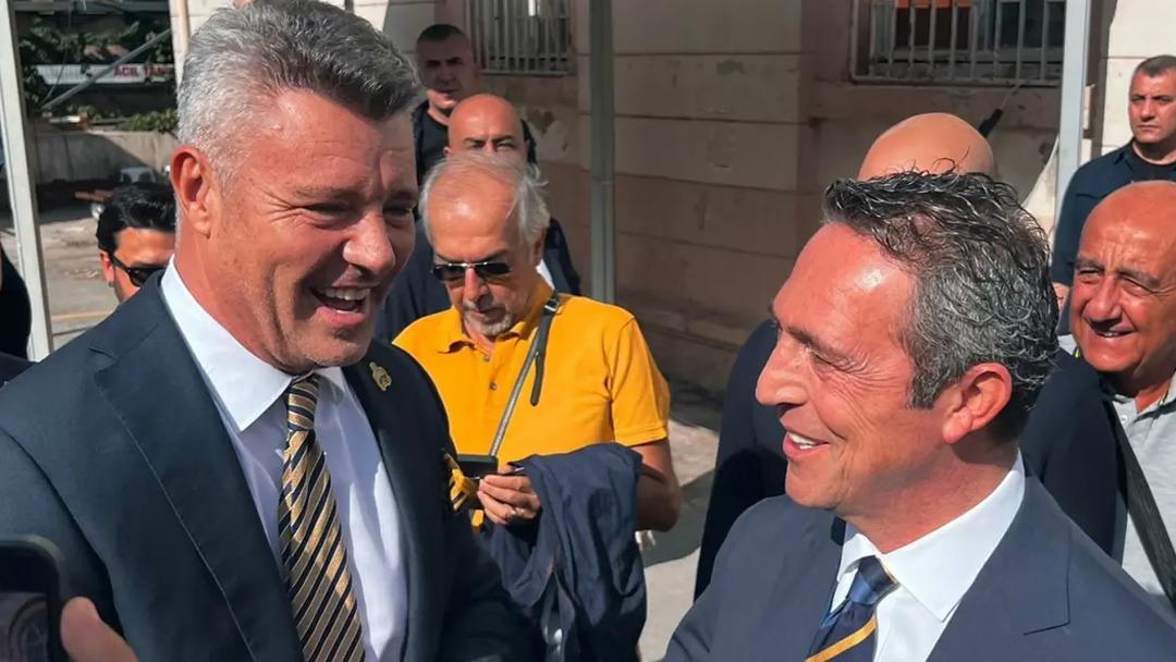 Fenerbahçe de tarihi seçim öncesi dikkat çeken anlar! Ali Koç stada girdiğinde Sadettin Saran sesleri yükseldi 1