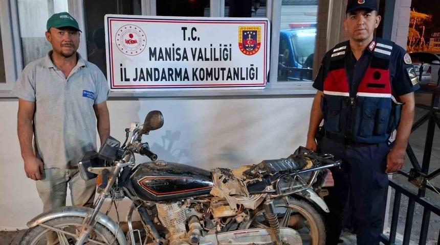 Salihli’de çalıntı motosiklet keşfedildi