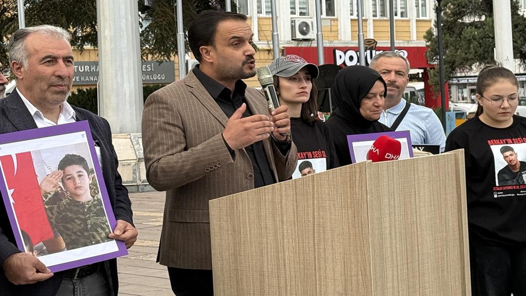 17 yaşında katledilen Berkay ın ailesi adalet istiyor: "Onun canını sebepsiz yere aldılar" 3