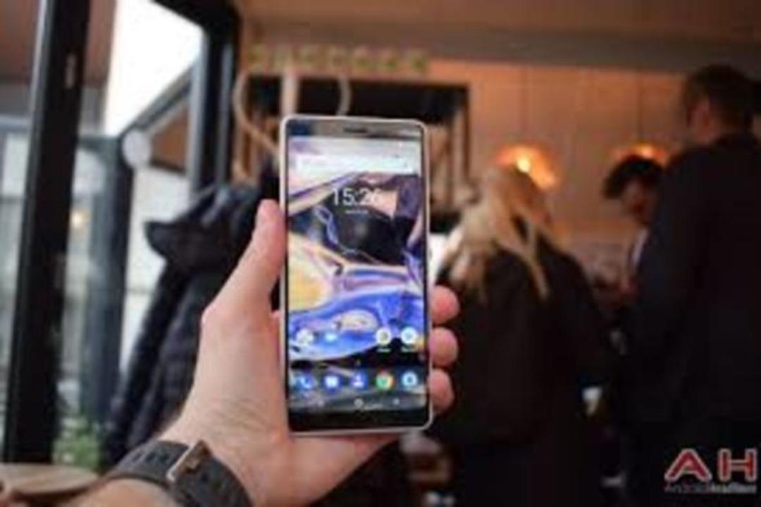 Mobil D&uuml;nya Kongresi bitti, işte yıla damga vuracak en iyi telefonlar!