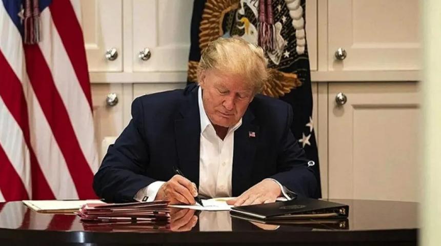 Beyaz Saray'dan H-1B çalışma vizesi açıklaması: "100 bin dolara çıkarılması mevcut vize sahiplerini etkilemeyecek"