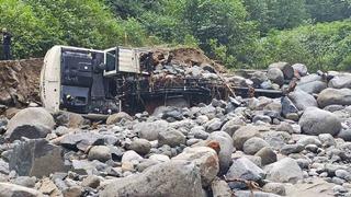 Deremezra köyü muhtarı Kuru yardım istiyor