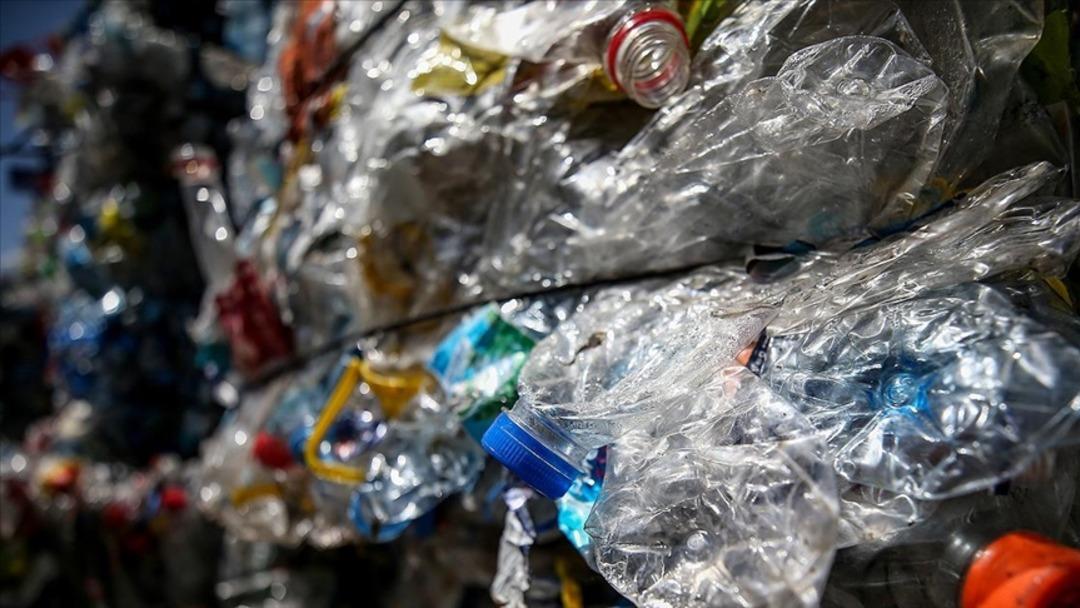 Denizden sonra toprağı da sarmış: Plastik tehlikesi! 2