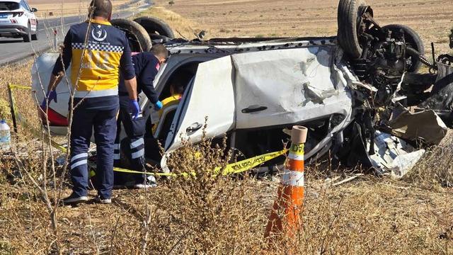 Konya’da korkunç kaza! Otomobil takla attı, 3 kişi vefat etti 2 kişi yaralandı