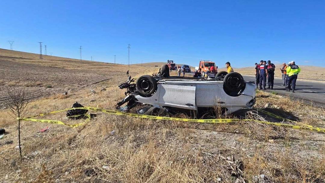 Konya’da korkunç kaza! Otomobil takla attı, 3 kişi vefat etti 2 kişi yaralandı 1