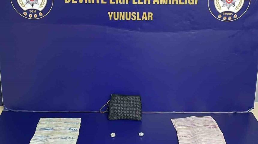 Beşiktaş’ta motosiklette manyetik düzenekle gizlenmiş kokain ele geçirildi