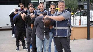 Edirne’de şehit ailesini dolandıran 11 şüpheli hakim karşısında