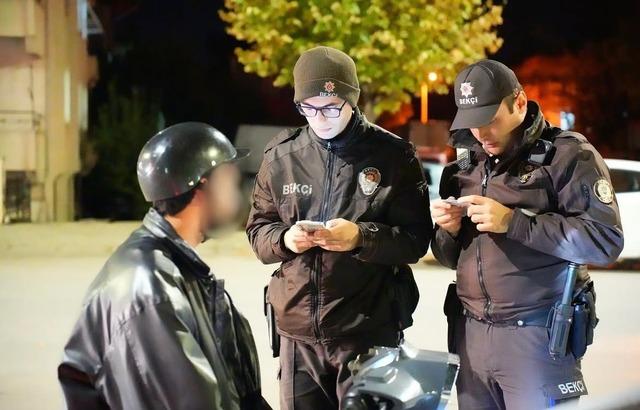 Isparta da parklarda güvenlik denetimi 1