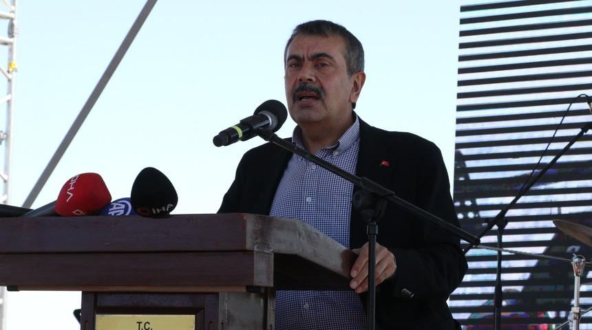 Milli Eğitim Bakanı Yusuf Tekin'den 'Terörsüz Türkiye' vurgusu
