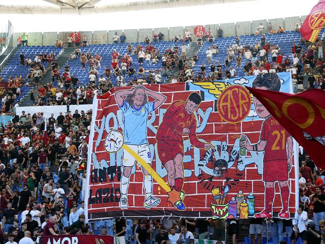Roma, Serie A’nın 4. haftasında derbide deplasmanda karşılaştığı Lazio’yu 1-0 mağlup etti!