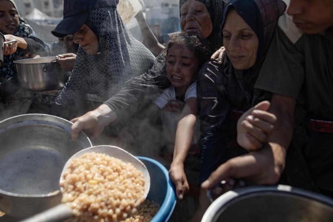 Gazze’de son 24 saatte 5 kişi daha yetersiz beslenme sonucu hayatını kaybetti 1