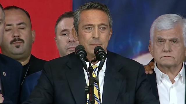 Ali Koç son konuşmasında sitem etti! Kürsüye çıkınca gelen tepkilere dayanamadı: Bari burada saygılı olun!