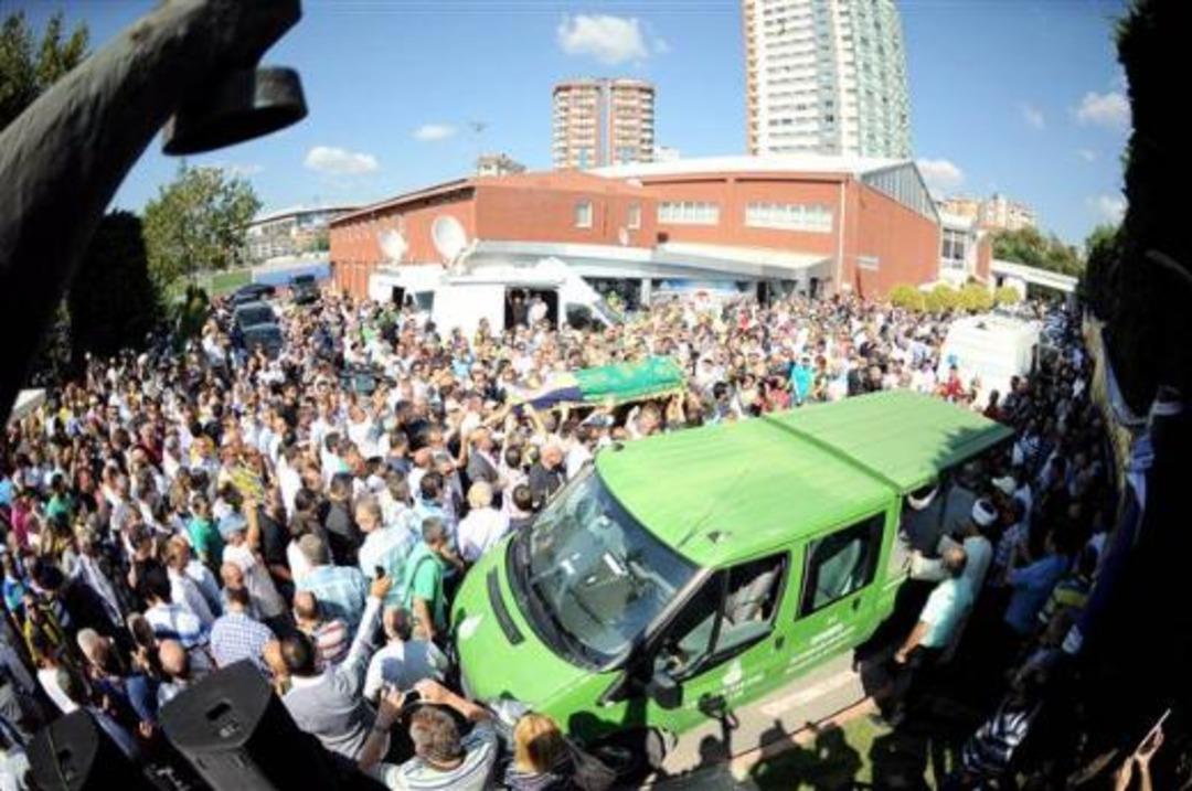 Yula'nın cenazesinde duygu dolu anlar