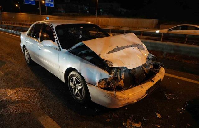 Kırıkkale de zincirleme trafik kazası: 1 yaralı 2