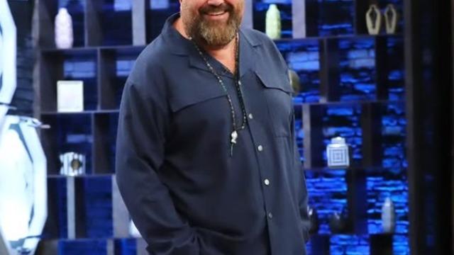 MasterChef jürisi Somer Sivrioğlu 21 yaş küçük sevgilisiyle gecelerde! Böyle poz verdiler