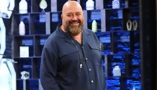 21 yaş k&uuml;&ccedil;&uuml;k aşkıyla gecelerde! B&ouml;yle poz verdiler 