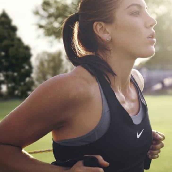 Amerika'nın en seksi kalecisi Hope Solo G1