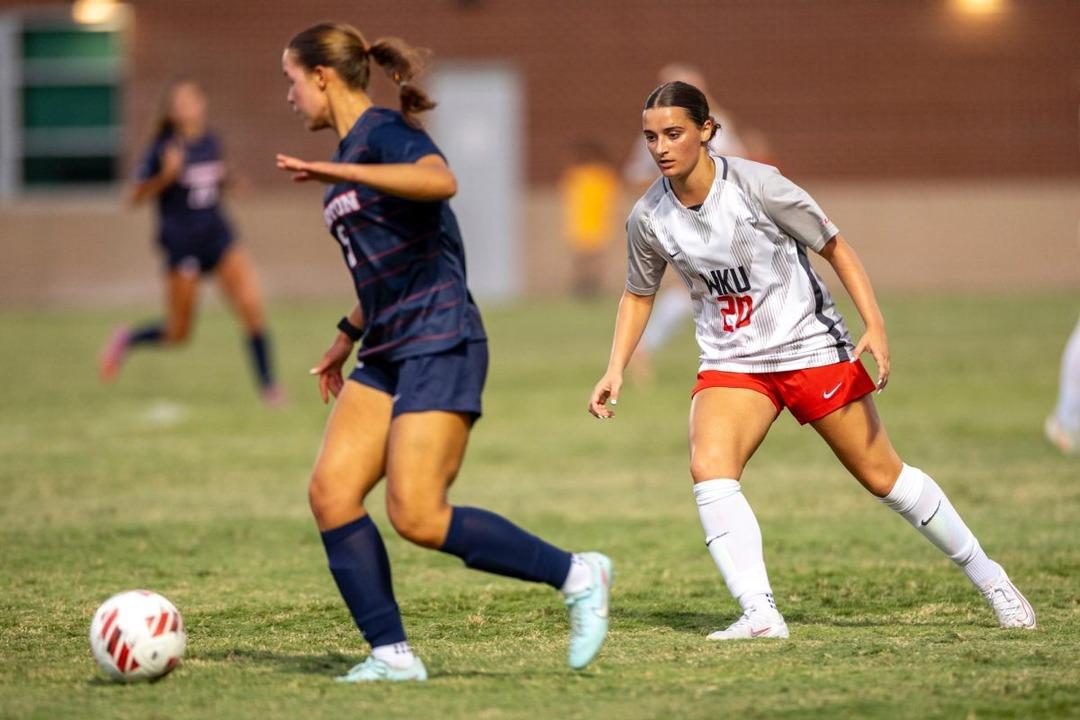 WKU Hilltoppers, CUSA Açılış Maçında Kennesaw State i 2-1 Mağlup Etti 1