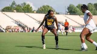 WKU Hilltoppers, CUSA Açılış Maçında Kennesaw State'i 2-1 Mağlup Etti